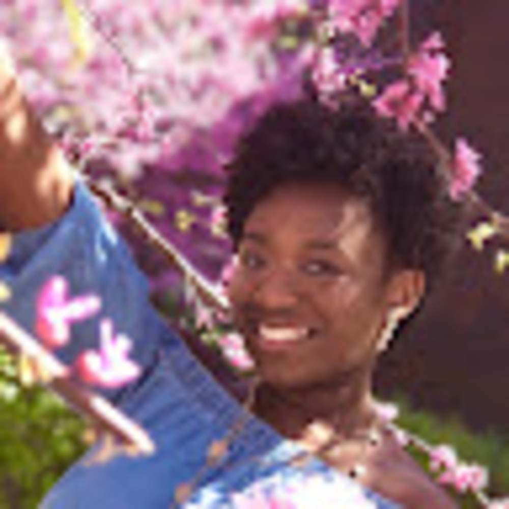 Meet your Posher, Yvonne